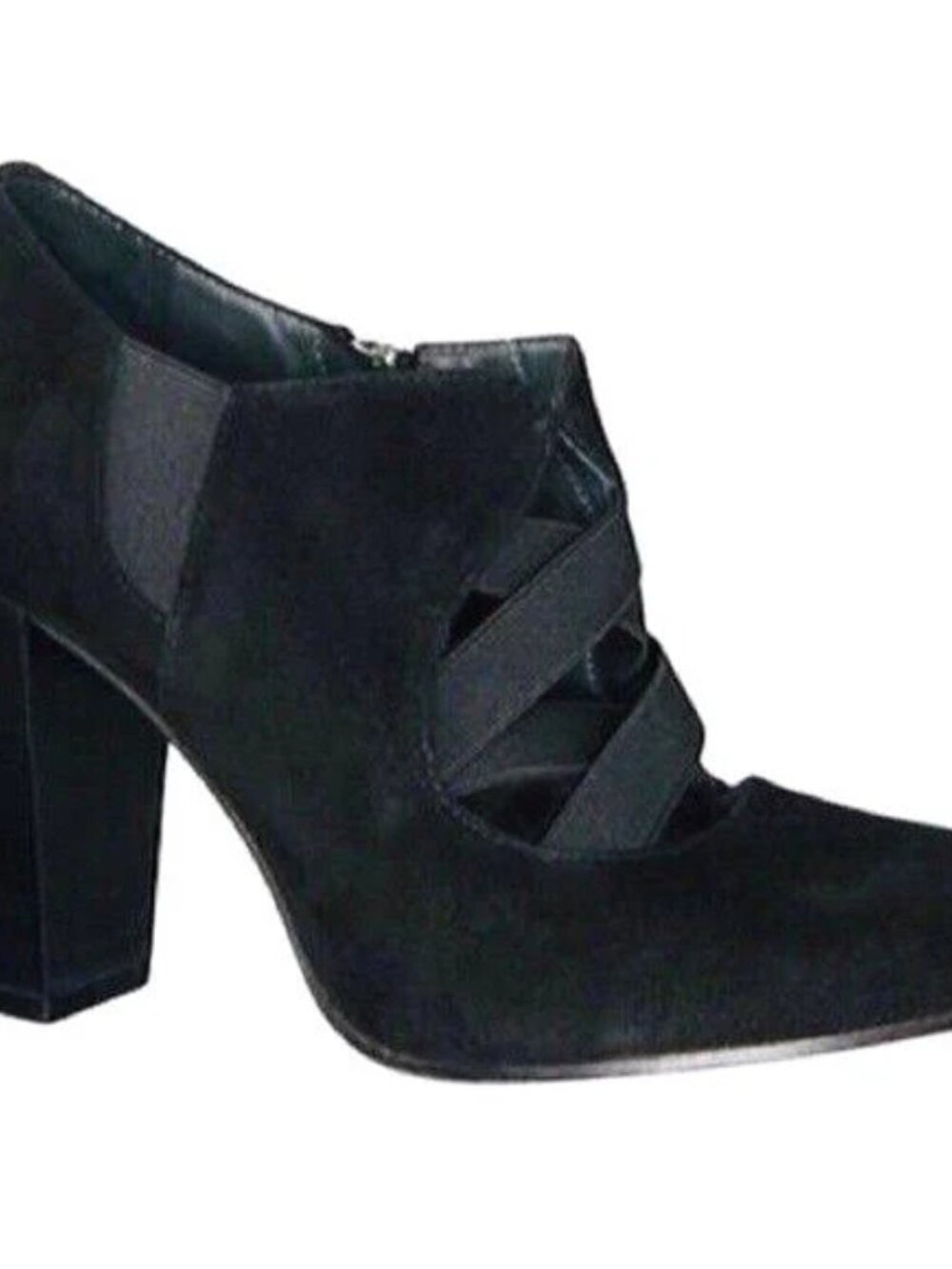 Donald Pliner Celia heels in near-new condition